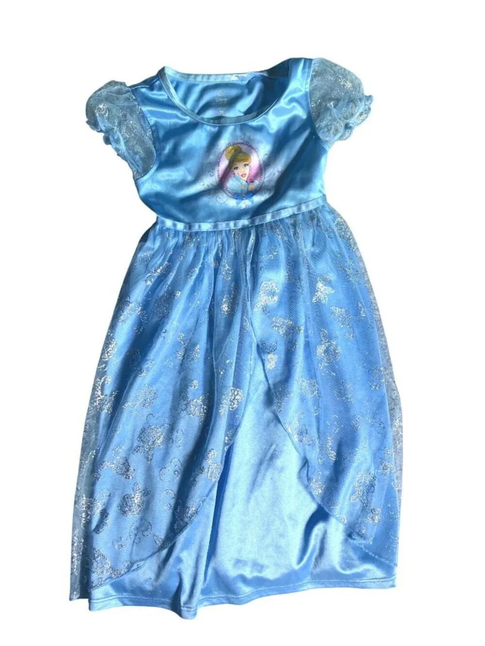 Disney features glitter